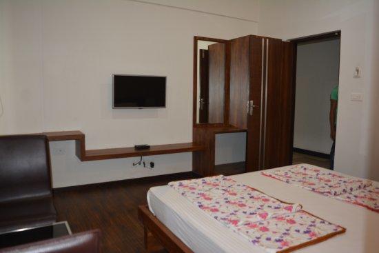 Ashirwad Comforts Hotel Kalasa ภายนอก รูปภาพ